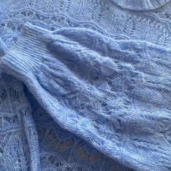 Zara Baby Blue Balloon Sleeve Knit - Picture 4 of 4
